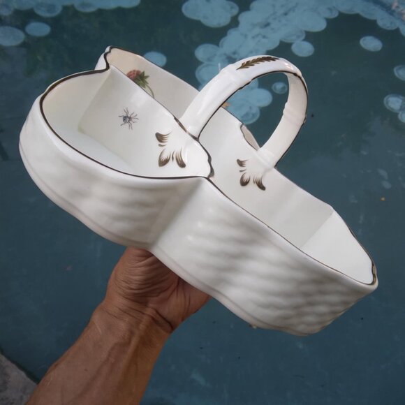 Adorable Vintage White Bone China Nantucket Strawberry/Butterfly Handled Porcela - Picture 9 of 13